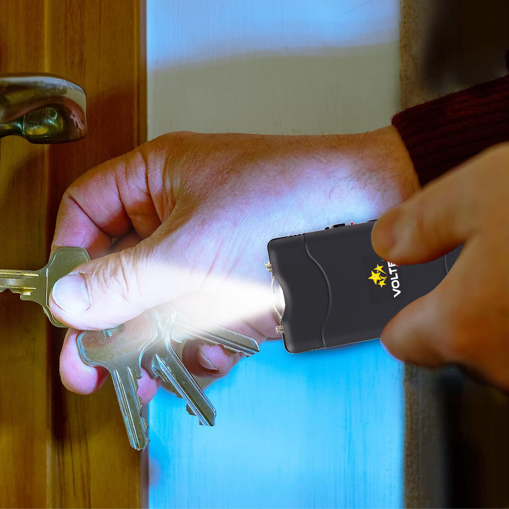 ️💥 2025 Big Sale 70% OFF ️🔥 VOLTEX MaxZap 25,000,000 🔦 2-in-1 Stun Gxn With LED Flashlight ⚡ Smart Defense - Stay Safe